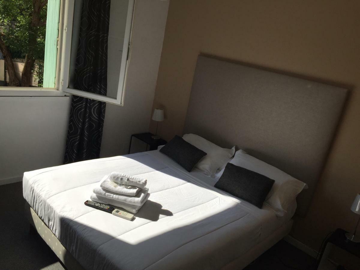 Hotel L'Eau Des Collines 2*